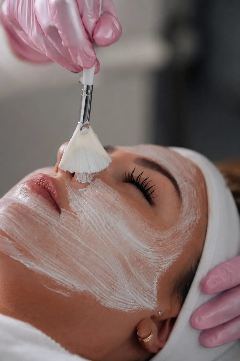 Gesichtsbehandlung bei MOnB Cosmetics in Salzburg, Hallein & Innsbruck